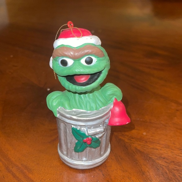 Oscar the Grouch Christmas Ornament Vintage - Picture 1 of 3
